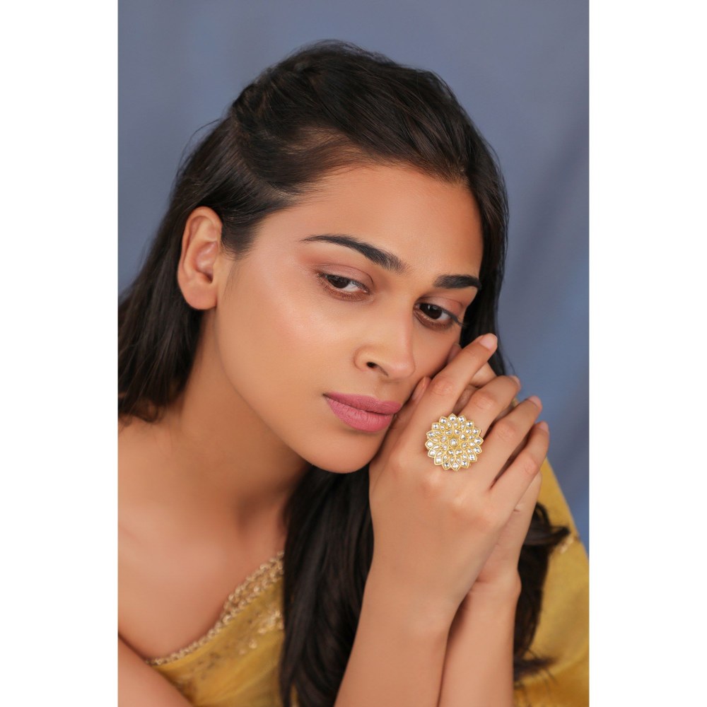 RIANA JEWELLERY Gold Plated White Floral Ring