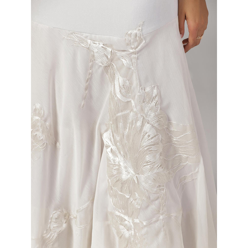RINA DHAKA Women'S White Embroidered Top and Skirt (Set of 2)