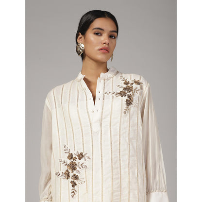 RINA DHAKA Women'S Cream Embellished Tassels Co-Ord (Set of 2)