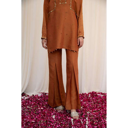 RIRASA Brown Embroidered Kurta with Pant (Set of 2)