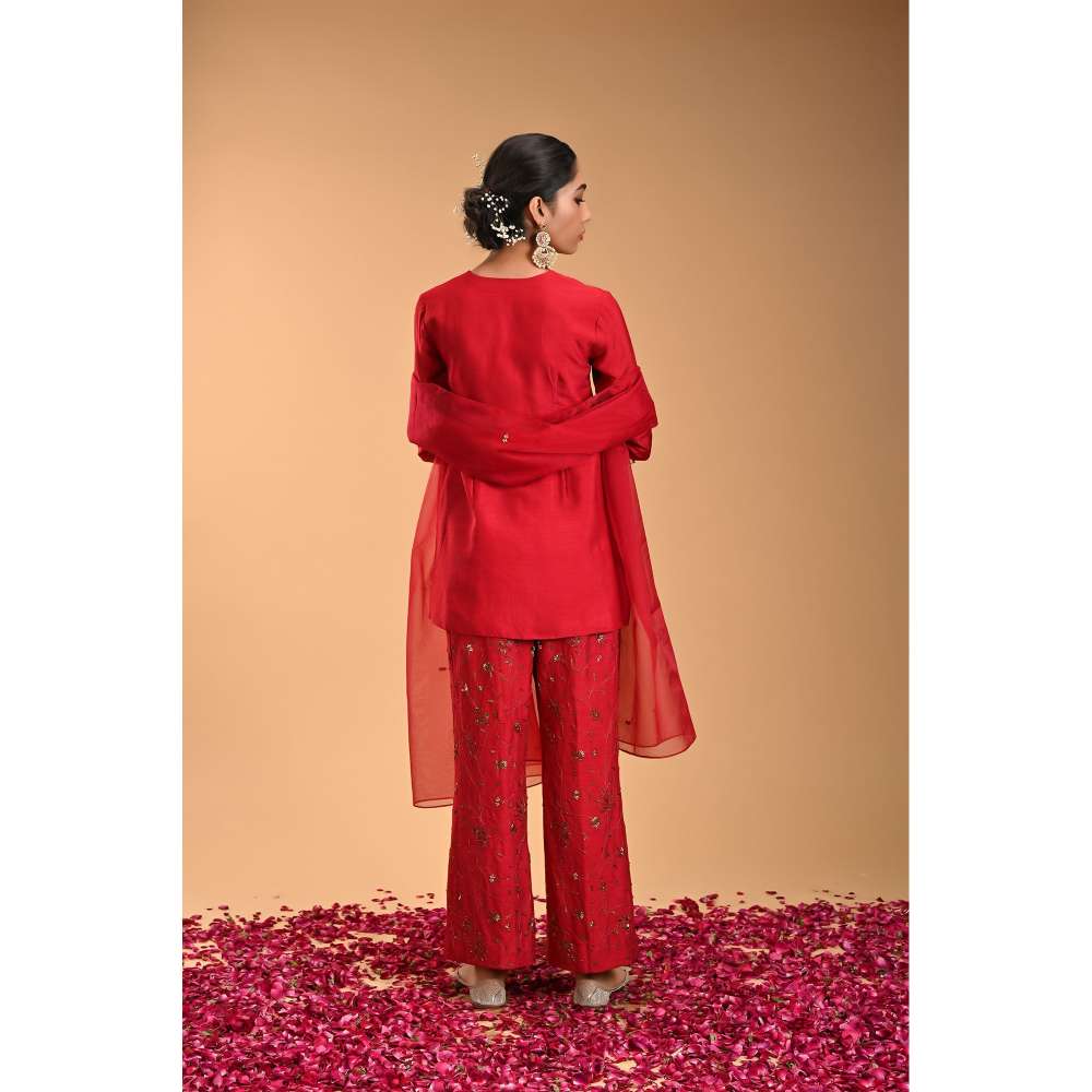 RIRASA Embroidered Short Kurti with Pant and Dupatta (Set of 3)