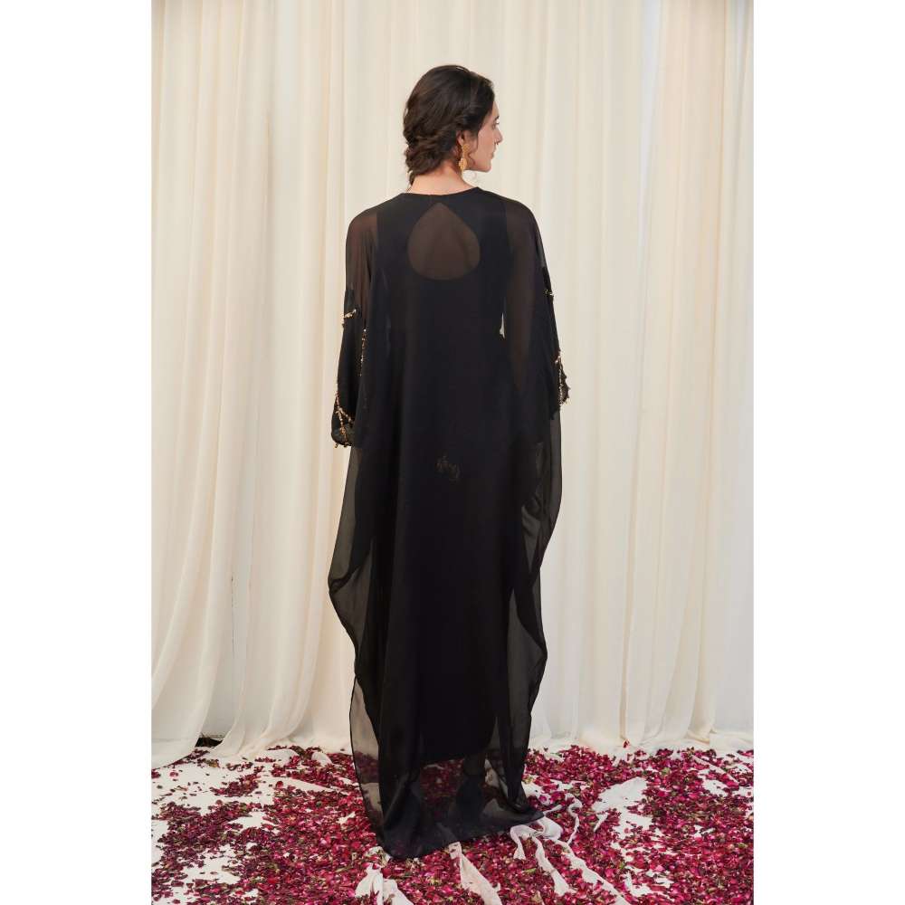 RIRASA Black Cape with V-Neck Georgette Maxi Dress and Belt (Set of 3)