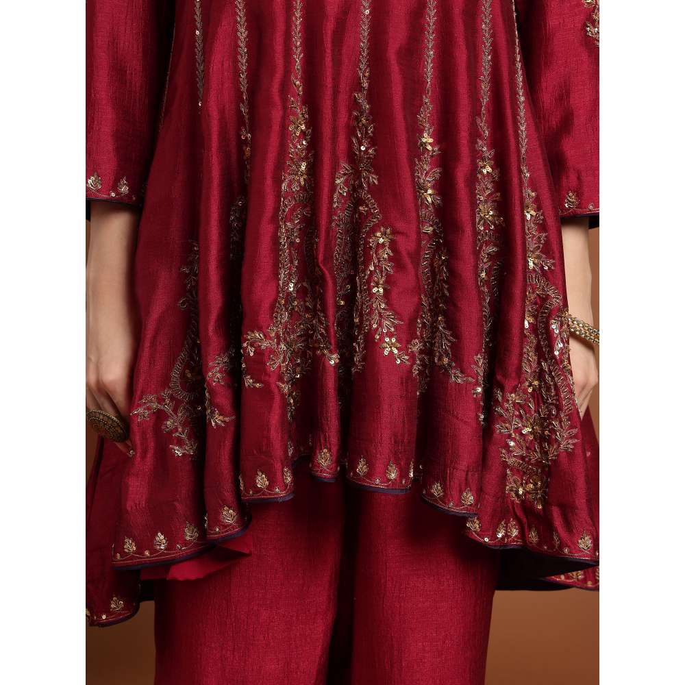 RIRASA Shyama Sundara Silk Blend Red Kurta with Pants (Set of 2)