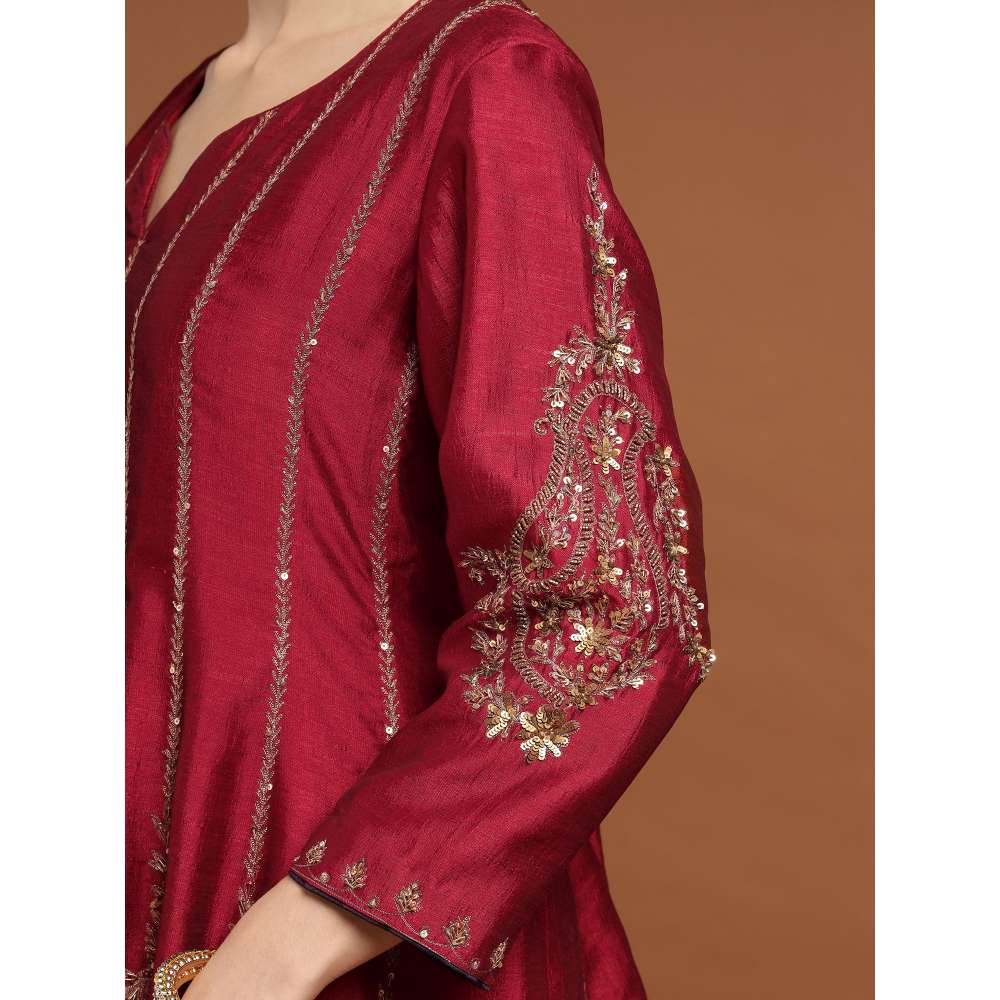 RIRASA Shyama Sundara Silk Blend Red Kurta with Pants (Set of 2)