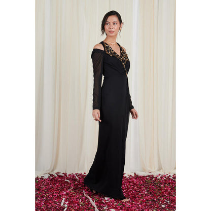 RIRASA Ardhapataka Black Embroidered Drape Dress
