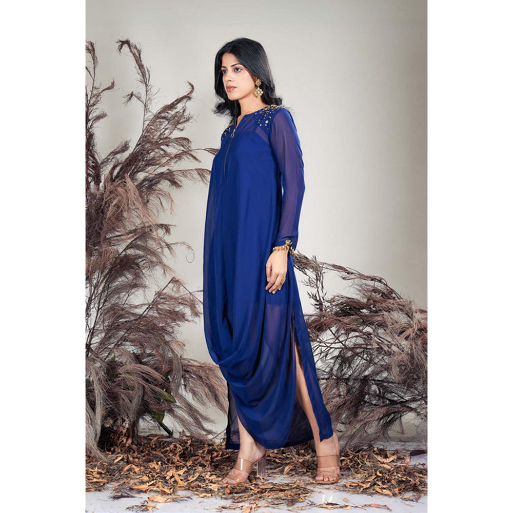 RIRASA Leela With Blue Dress