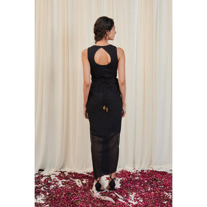 RIRASA Sampata Set Black Drape Dress With Embroidered Belt And Cape