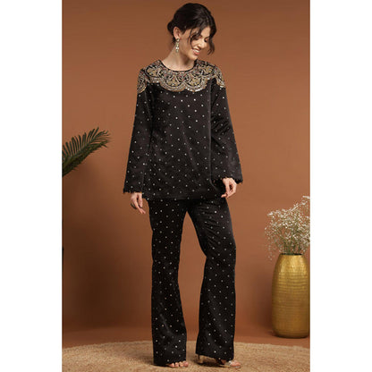 RIRASA Avyukt Black Kameez And Pant