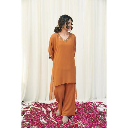 RIRASA Katakamukha Mustard Georgette Kurta And Pants