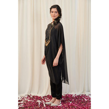 RIRASA Keelak Black Organza Embroidered Kurta With Pants
