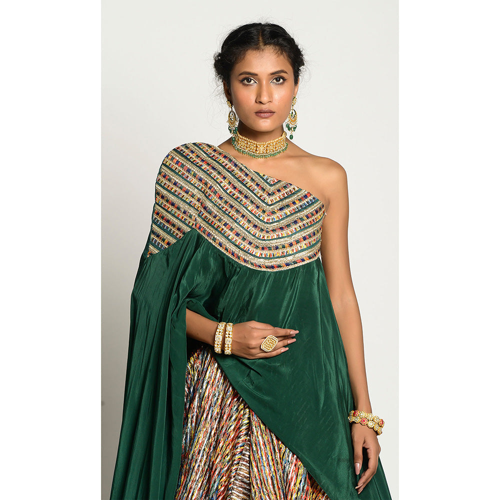RISHI & VIBHUTI Inayat Cape Lehenga (Set of 2)