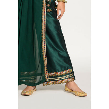 RISHI & VIBHUTI Naaz Kurta and Pant with Belt (Set of 3)