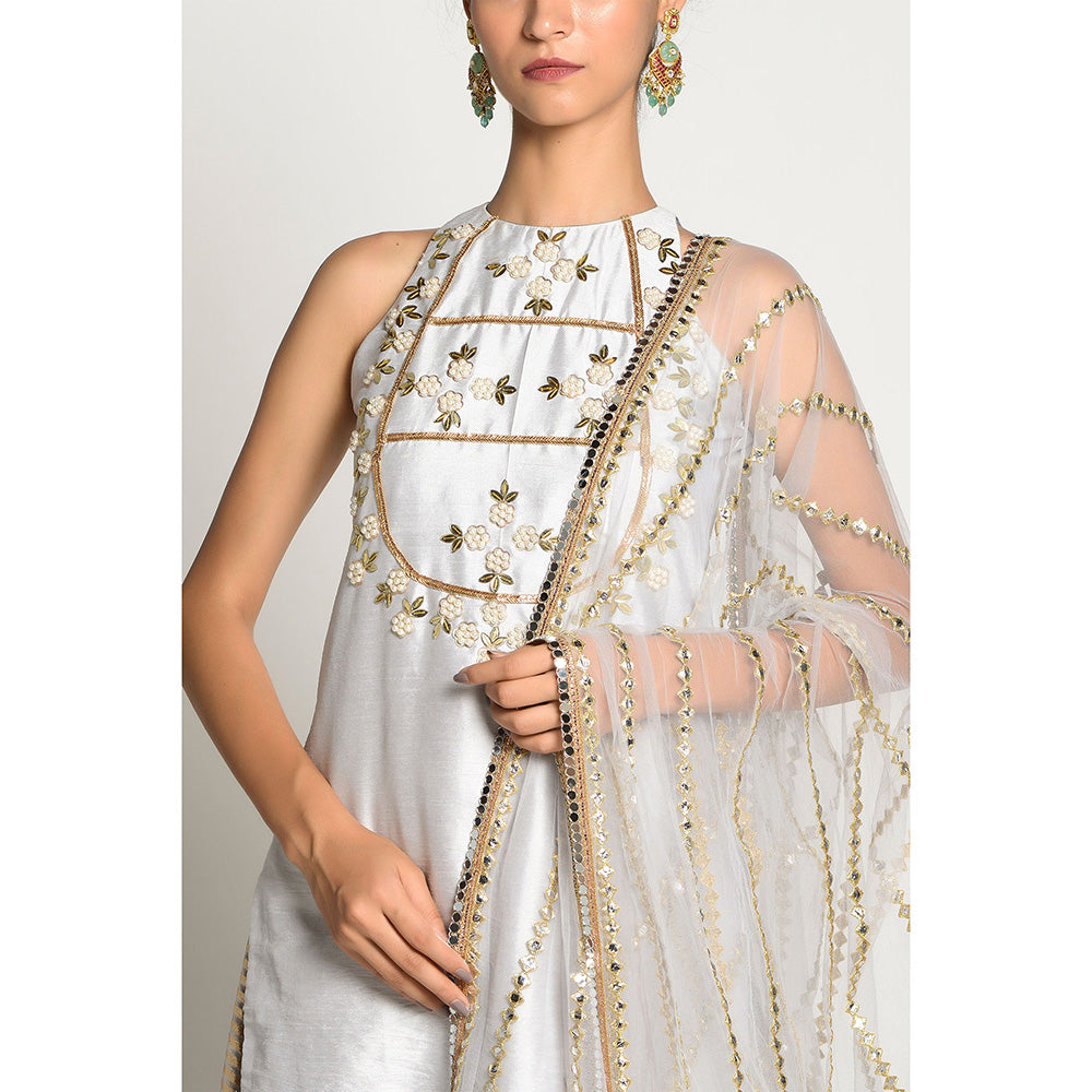 RISHI & VIBHUTI Erica Kurta and Skirt with Dupatta (Set of 3)