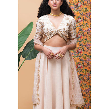 RISHI & VIBHUTI Flora Fern Ivory Lehenga (Set of 3)