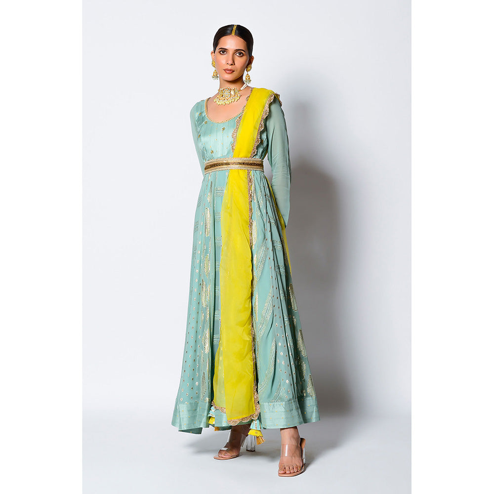 Rishi & Vibhuti Aajiz Anarkali Kurta with Belt & Dupatta (Set of 3)