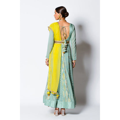 Rishi & Vibhuti Aajiz Anarkali Kurta with Belt & Dupatta (Set of 3)