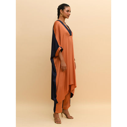 Rishi & Vibhuti Colour Block Kaftan