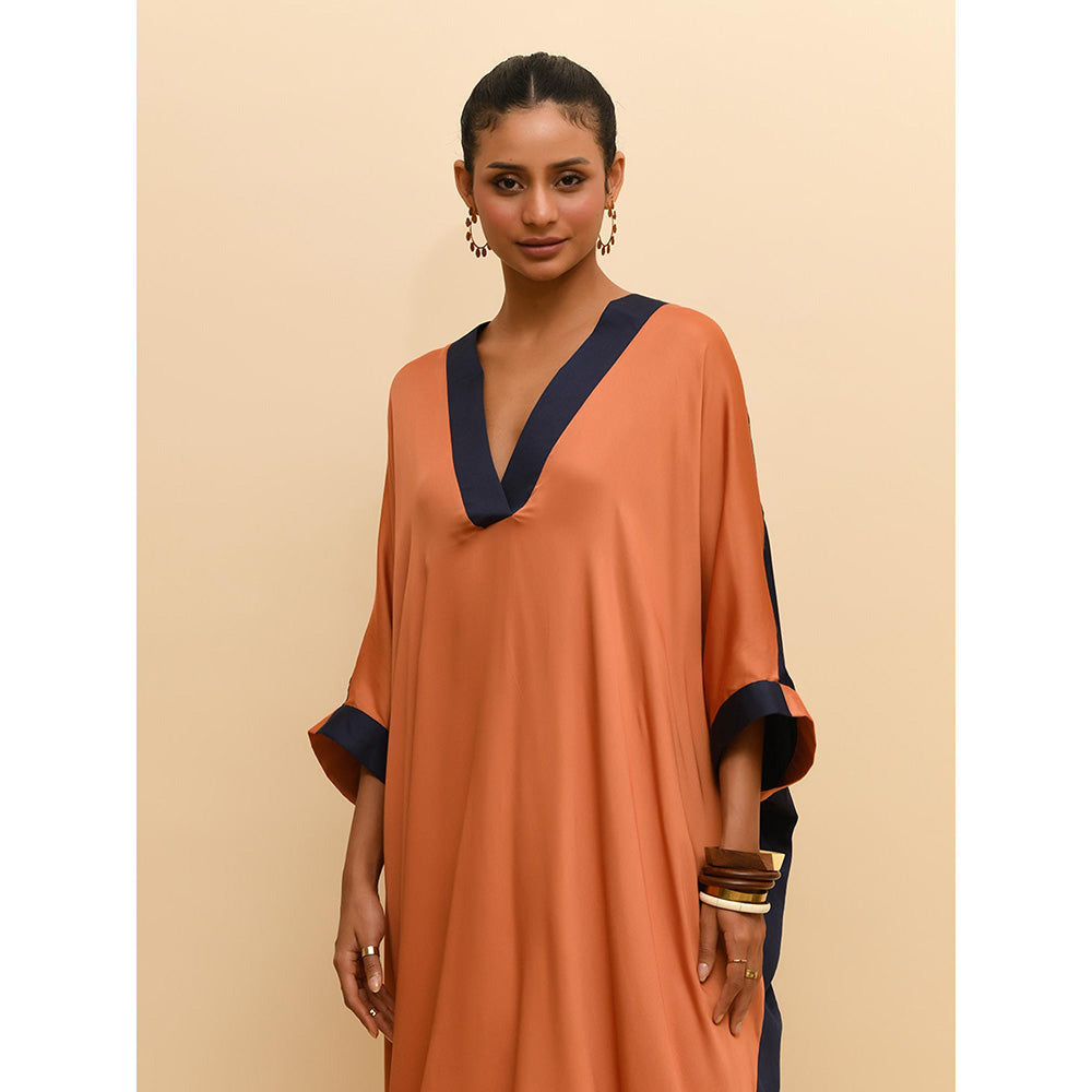 Rishi & Vibhuti Colour Block Kaftan