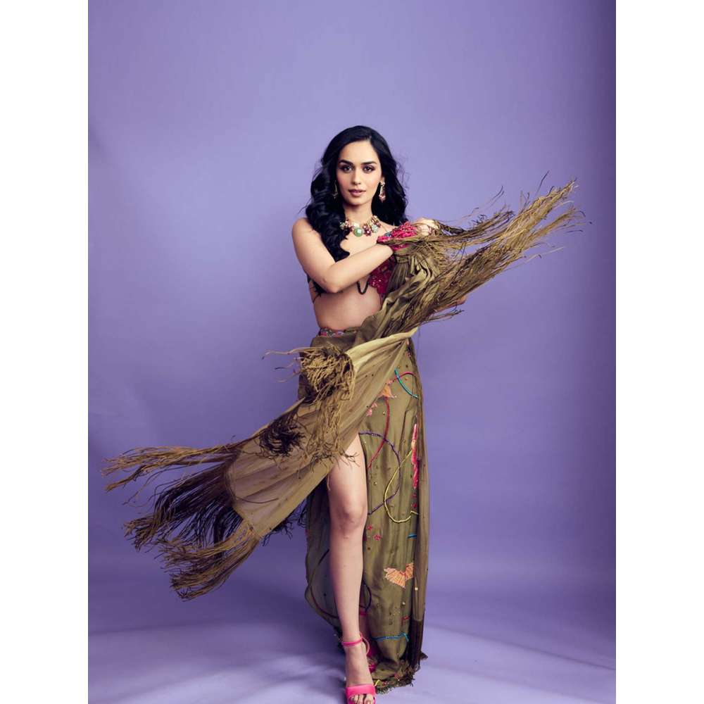 Rishi & Vibhuti Olive Mehbooba Bralette with Skirt and Dupatta (Set of 3)