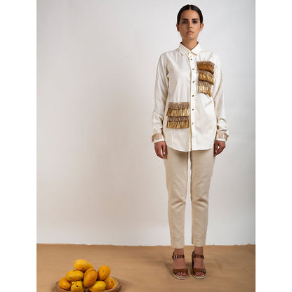 Rishi & Vibhuti Off White Tinsel Shirt