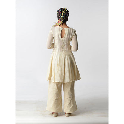 Rishi & Vibhuti Cream Summer Breeze Kurta Set