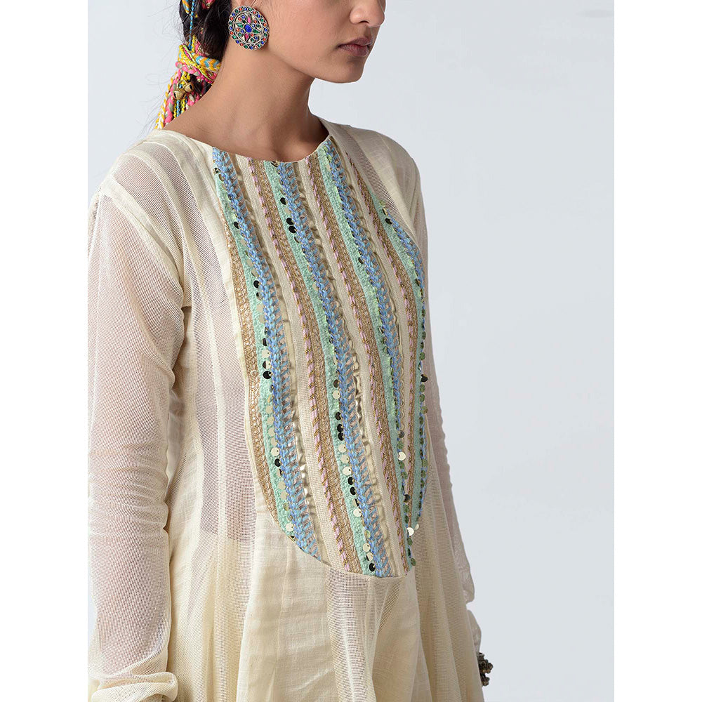 Rishi & Vibhuti Cream Summer Breeze Kurta Set