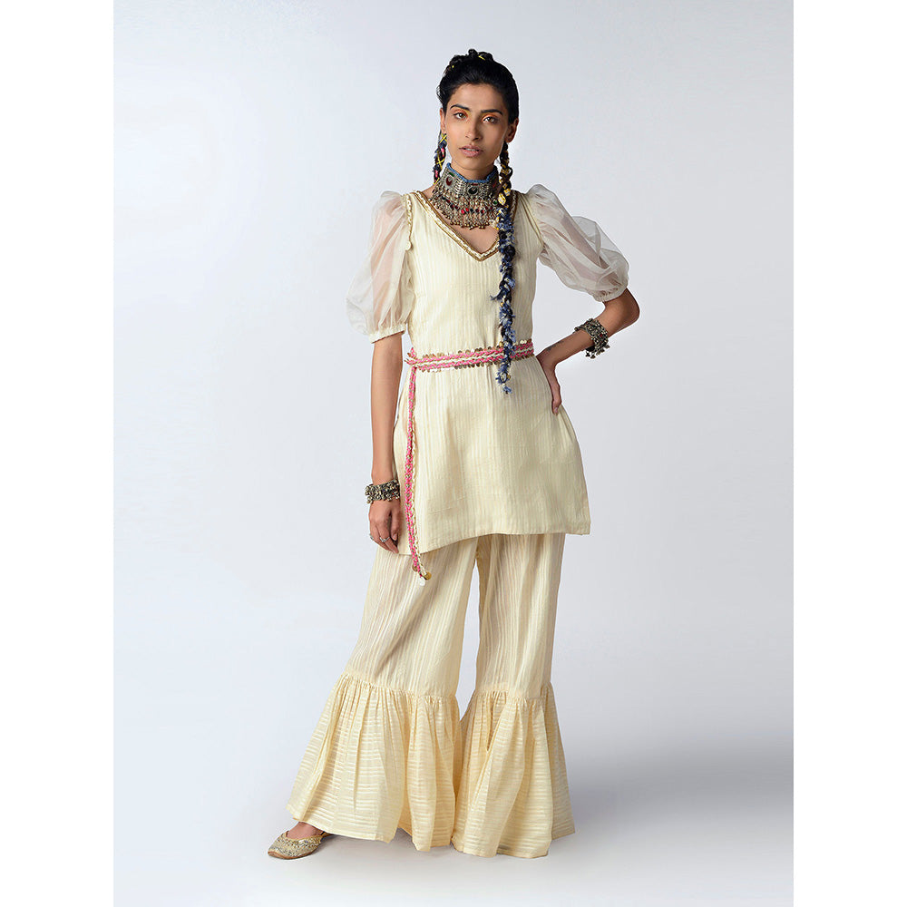 Rishi & Vibhuti Ivory Orchids Back Kurta With Flared Pant (Set of 2)