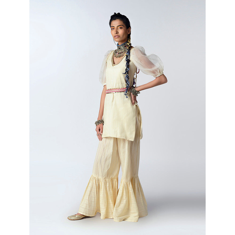 Rishi & Vibhuti Ivory Orchids Back Kurta With Flared Pant (Set of 2)