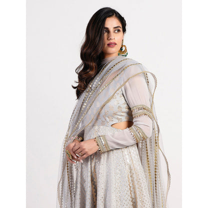 Rishi & Vibhuti Silver Seashell Embellished Dress With Dupatta (Set of 2)