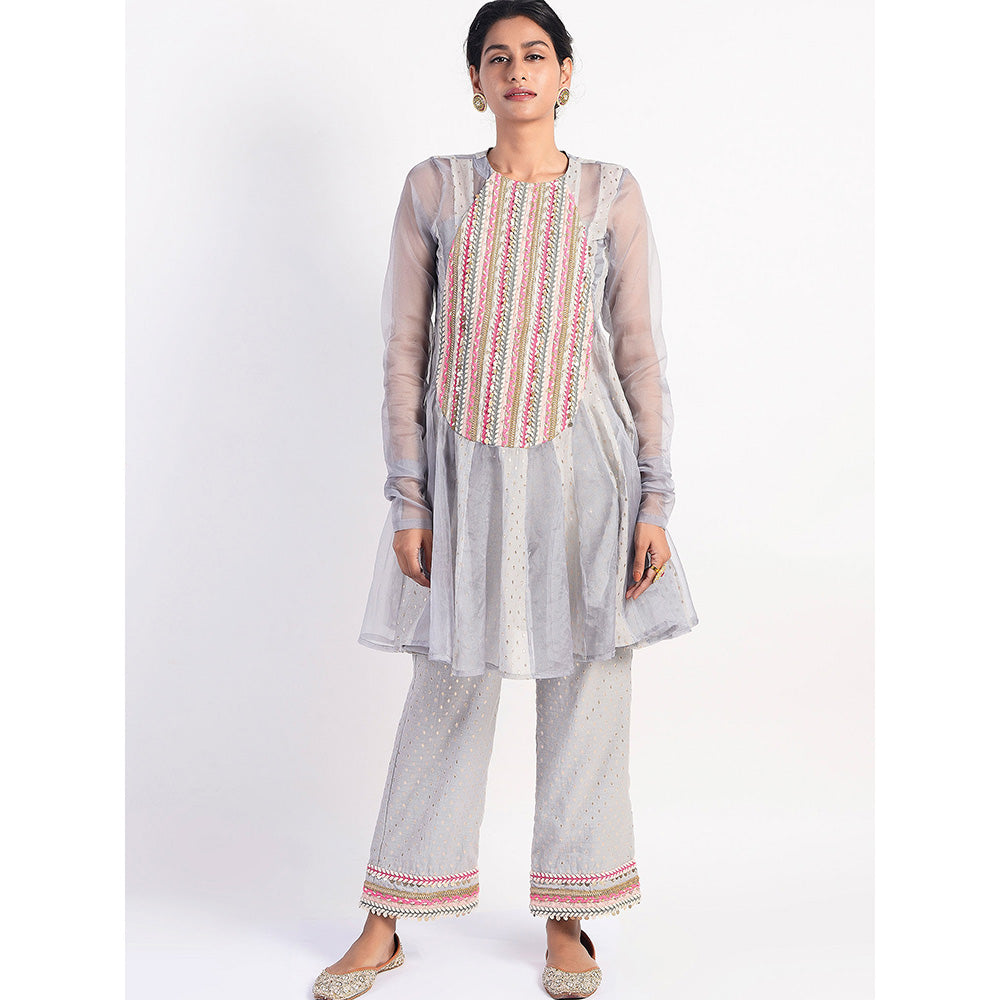 Rishi & Vibhuti Grey Breeze Embellished Kurta & Pant (Set of 2)