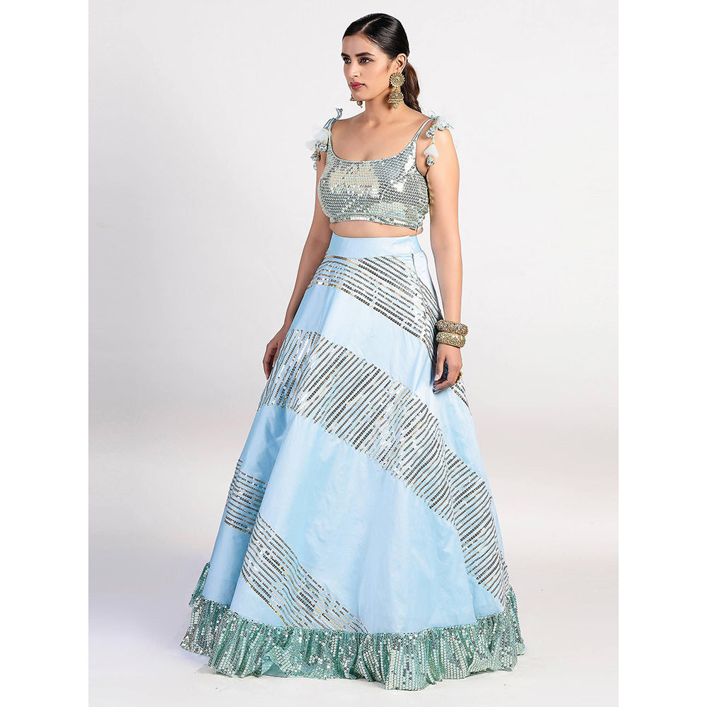 Rishi & Vibhuti Blue Lehenga And Blouse (Set of 2)