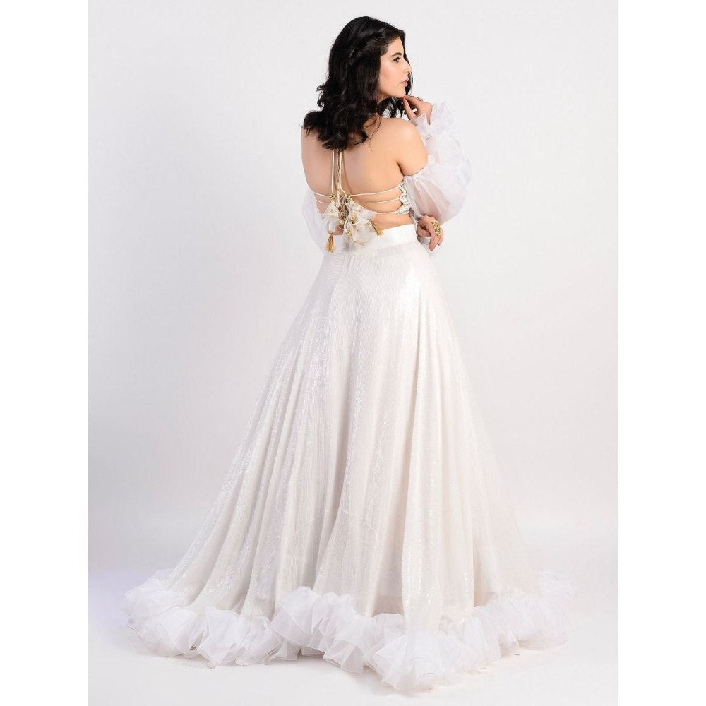 Rishi & Vibhuti White Embellished Blouse And Lehenga With Detachable Sleeves (Set of 3)