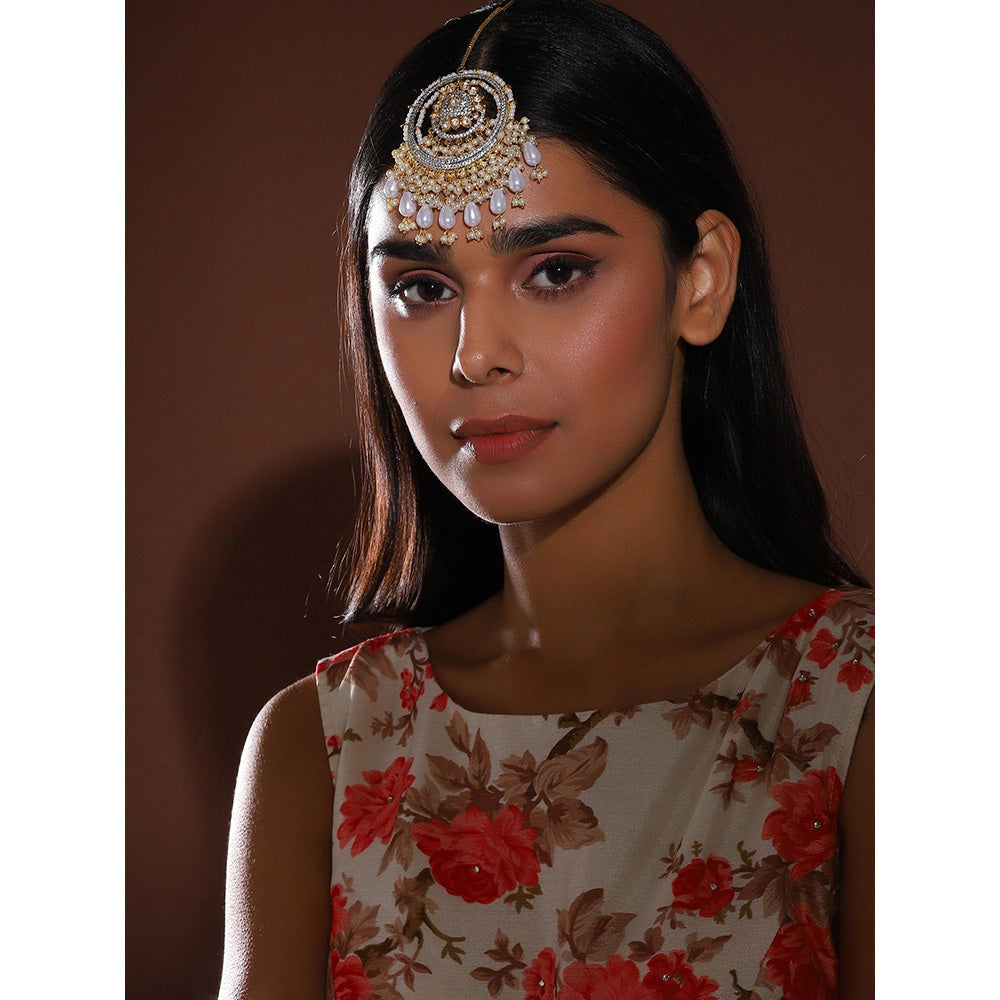 Ritu Singh Kundan Chand Maang Tikka with Pearls and Diamonds