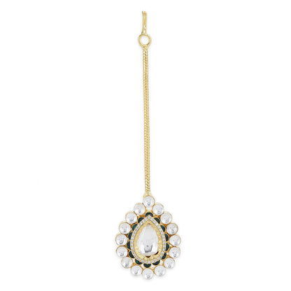 Ritu Singh Teardrop Kundan Maang Tikka