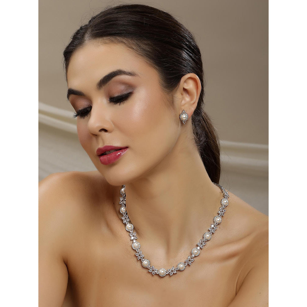 Ritu Singh Pearl and Diamond Necklace with Studs Set