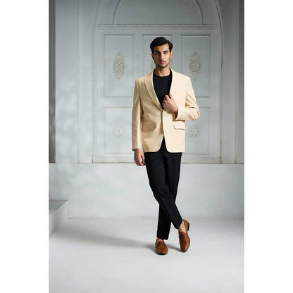 Rivaar by Rocky Star Beige Solid Blazer