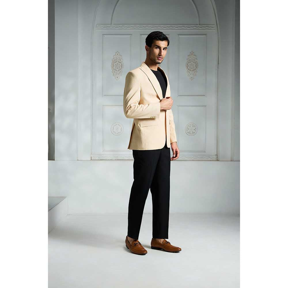 Rivaar by Rocky Star Beige Solid Blazer