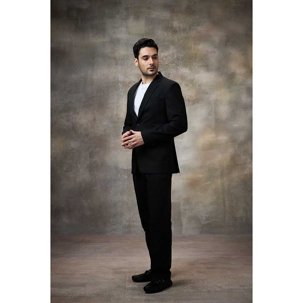 Rivaar by Rocky Star Black Solid Blazer