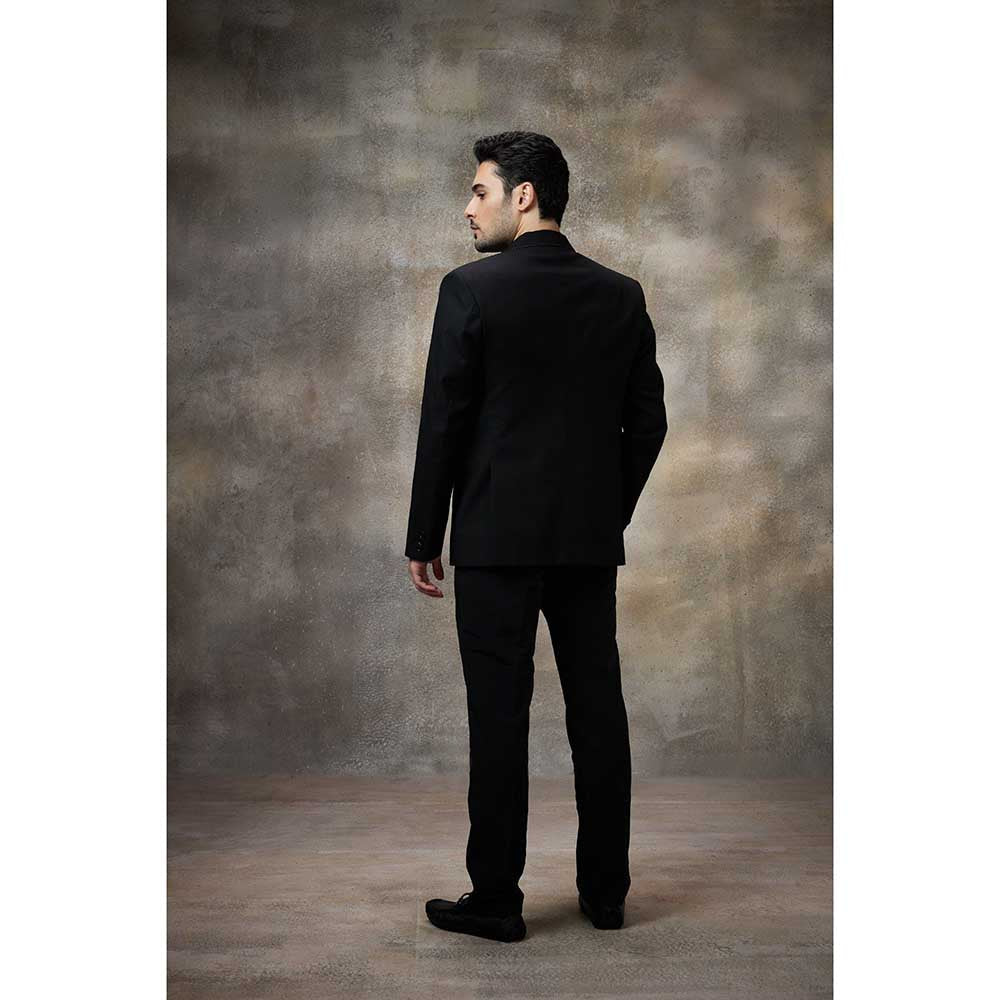 Rivaar by Rocky Star Black Solid Blazer