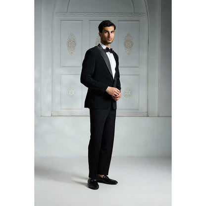 Rivaar by Rocky Star Black Solid Blazer