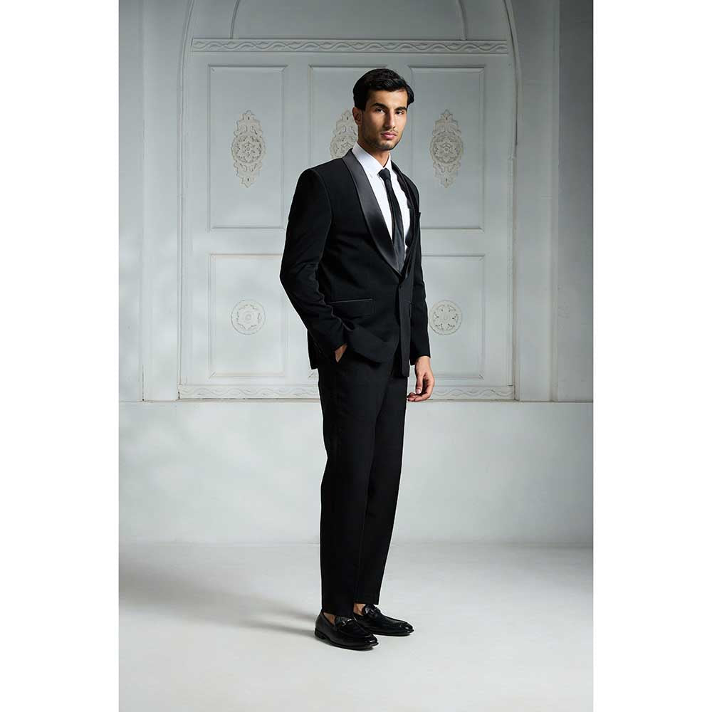 Rivaar by Rocky Star Black Solid Blazer