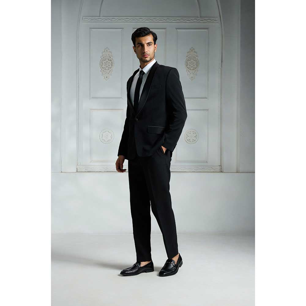 Rivaar by Rocky Star Black Solid Blazer