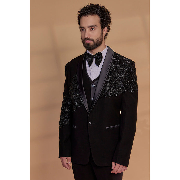 RIYAASAT Black Lachka Tuxedo (Set of 5)