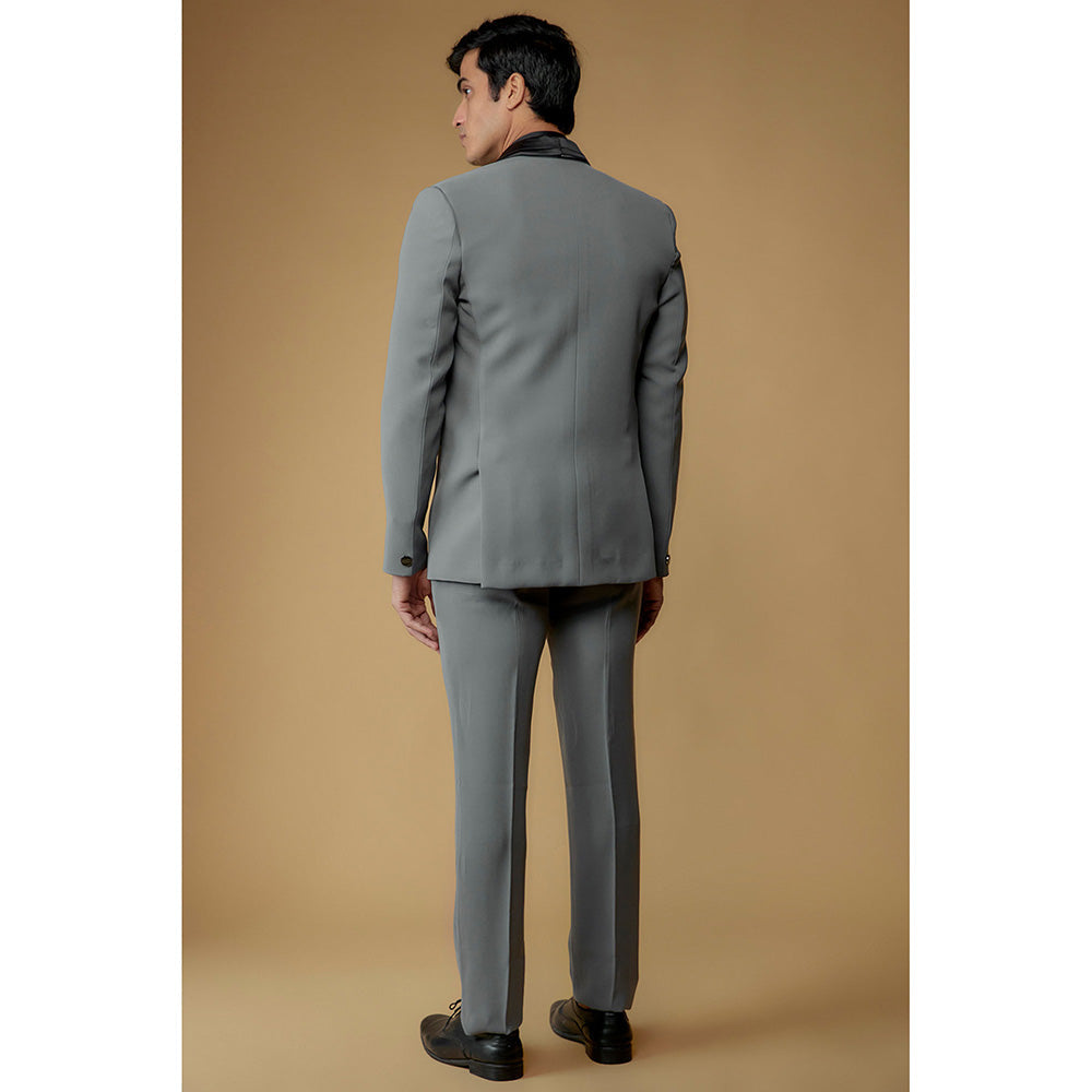 RIYAASAT Dusty Grey Japanese Suiting Hand Embroidered Tuxedo (Set of 5)