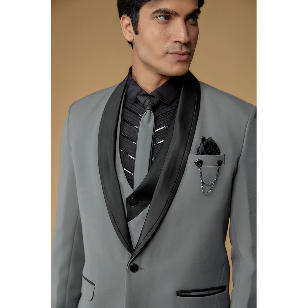 RIYAASAT Dusty Grey Japanese Suiting Hand Embroidered Tuxedo (Set of 5)