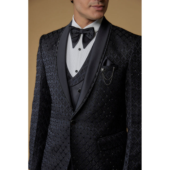 RIYAASAT Grease Black Jacquard Cut dana Embroidered Tuxedo (Set of 5)