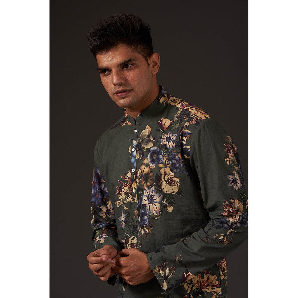 Rohit Bal Grey Floral Digital Printed Kurta with Pant (Set of 2)