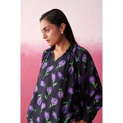ROHO Women's Black Alaya Top