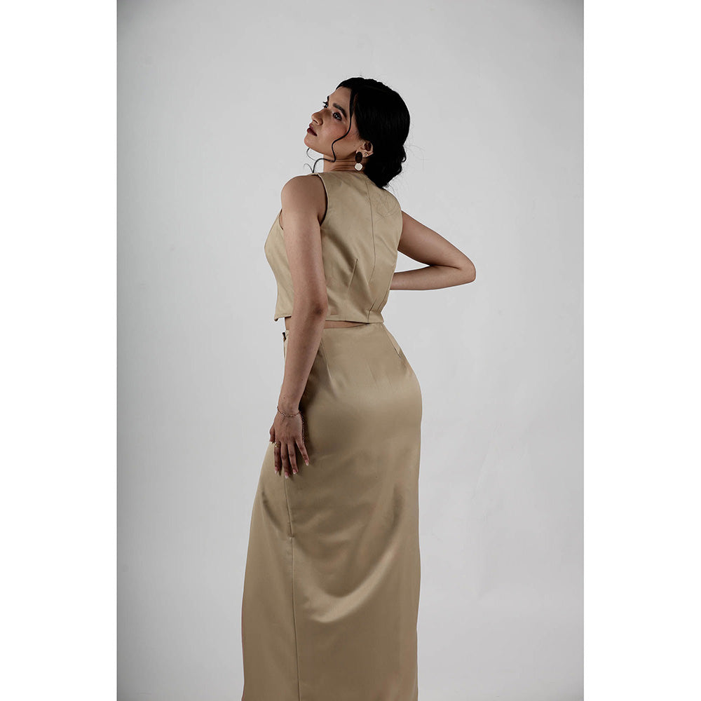 ROSA DAME Fiora Sand Beige Structured Twill Crop Top with Double Busted Button Front