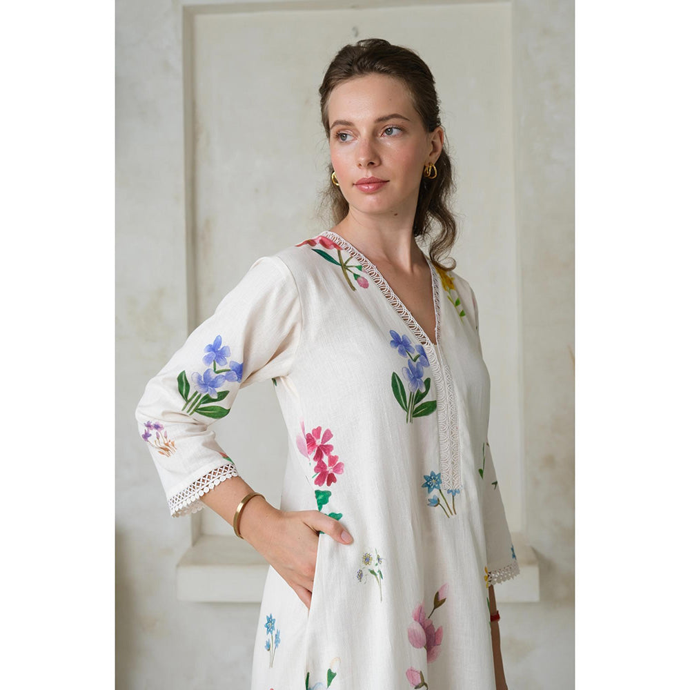 Roza Pret White Floral Amelia Long Kurta with Pant (Set of 2)